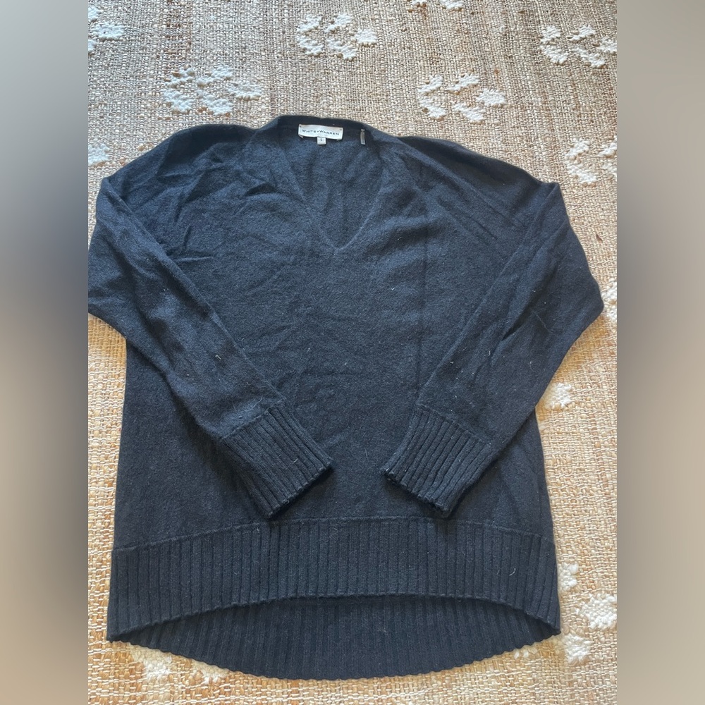 Black V-Neck White & Warren Cashmere Pull Over Sweater Small